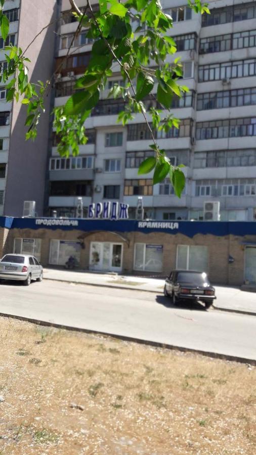 Apartment - Pervaya Liteinaya 2 Zaporizhia Dış mekan fotoğraf